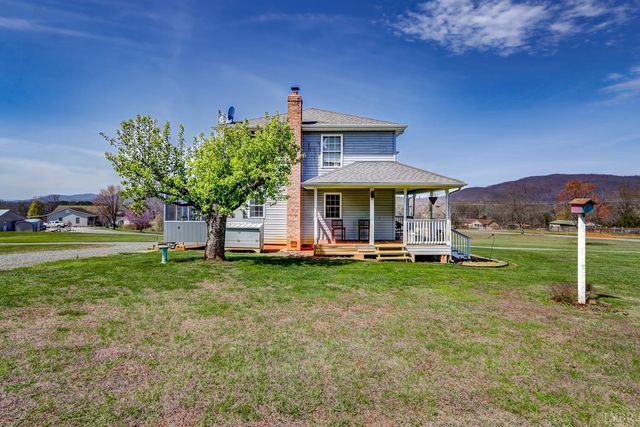 2352 Union Church Road, Thaxton, VA 24174