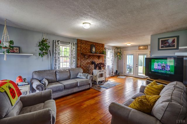 2352 Union Church Road, Thaxton, VA 24174