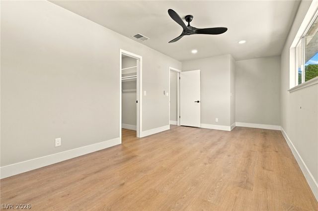 727 Greenbriar Townhouse Way, Las Vegas, NV 89121