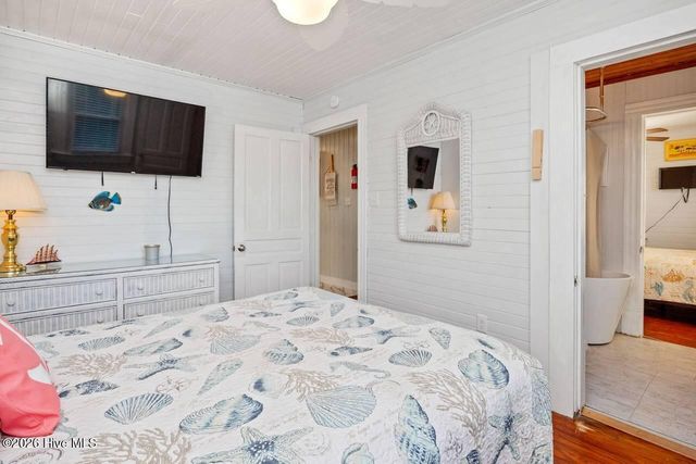 3016 W Beach Drive, Oak Island, NC 28465