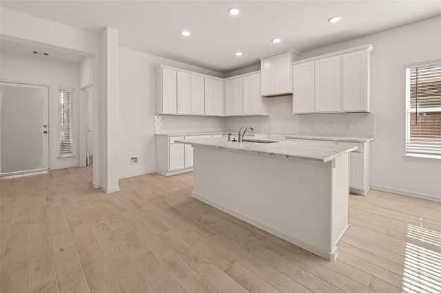 2203 Port Jackson Drive, Texas City, TX 77568