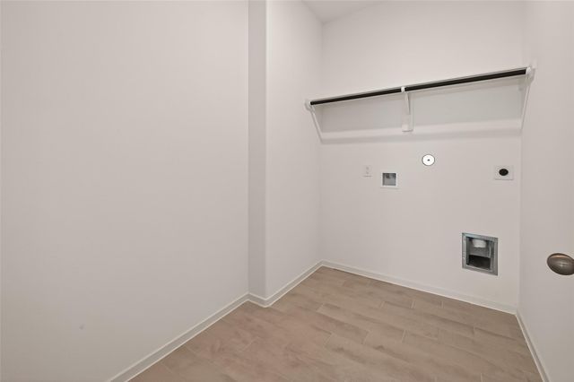 2203 Port Jackson Drive, Texas City, TX 77568