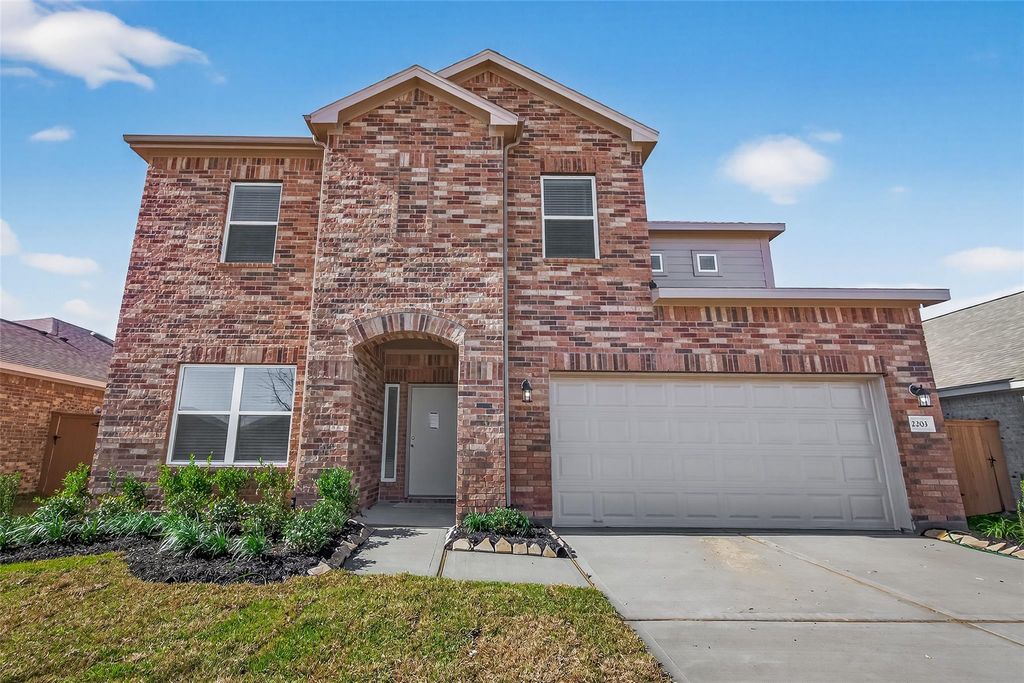 2203 Port Jackson Drive, Texas City, TX 77568