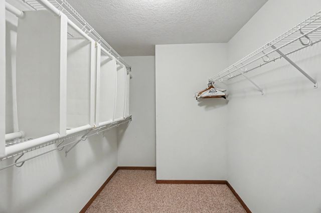 1028 NW Irvinedale Drive, Ankeny, IA 50023