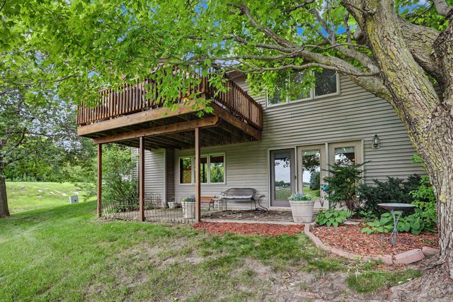 1028 NW Irvinedale Drive, Ankeny, IA 50023