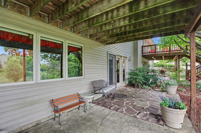 1028 NW Irvinedale Drive, Ankeny, IA 50023