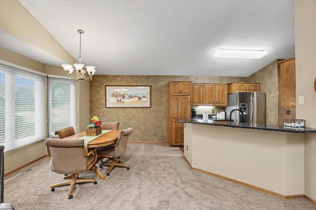 1028 NW Irvinedale Drive, Ankeny, IA 50023