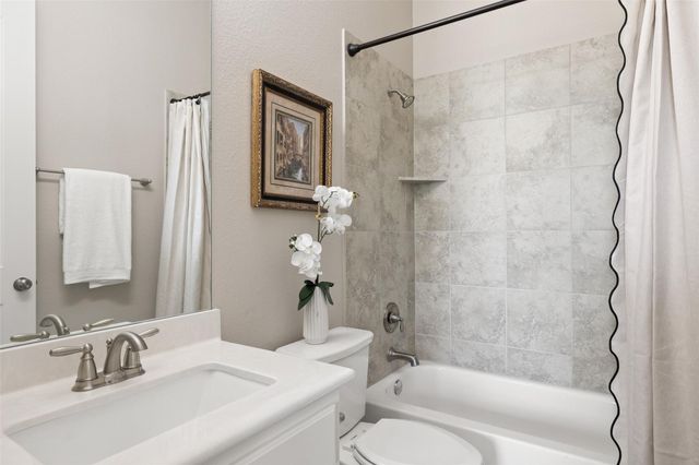 107 Birdstone LN, Georgetown, TX 78628