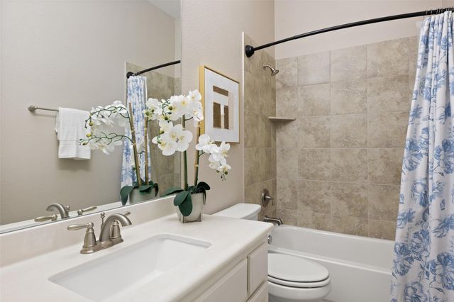 107 Birdstone LN, Georgetown, TX 78628