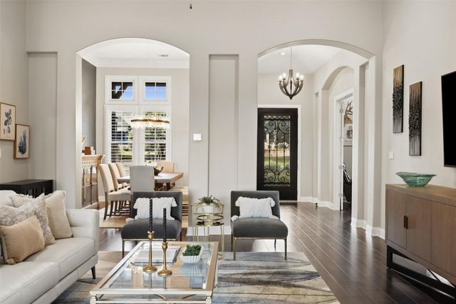 107 Birdstone LN, Georgetown, TX 78628