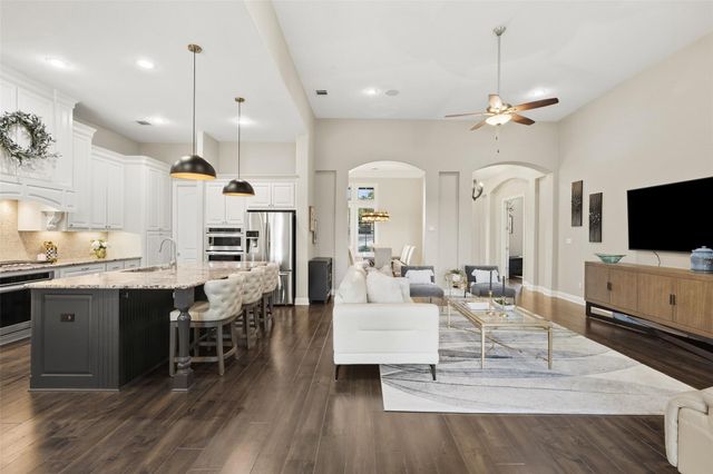 107 Birdstone LN, Georgetown, TX 78628
