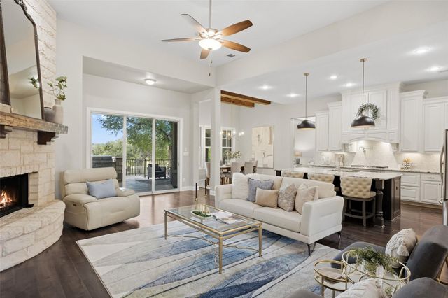 107 Birdstone LN, Georgetown, TX 78628