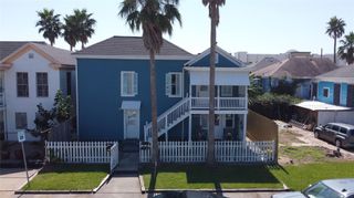 1623 Avenue N 1/2, Galveston, TX 77550