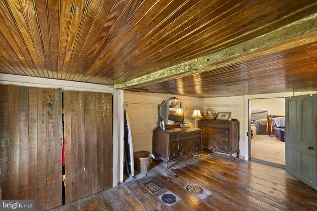 115 SPIGOT VALLEY RD, Biglerville, PA 17307