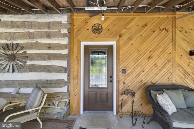 115 SPIGOT VALLEY RD, Biglerville, PA 17307