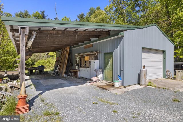 115 SPIGOT VALLEY RD, Biglerville, PA 17307