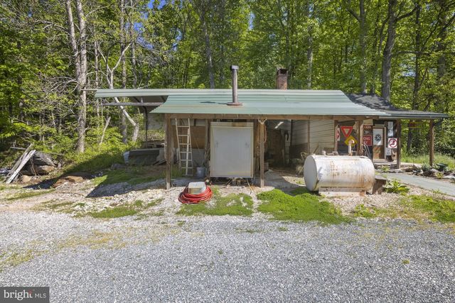 115 SPIGOT VALLEY RD, Biglerville, PA 17307