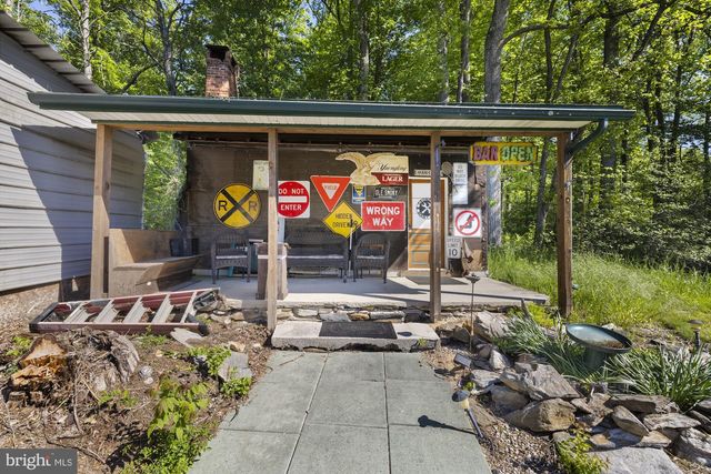 115 SPIGOT VALLEY RD, Biglerville, PA 17307