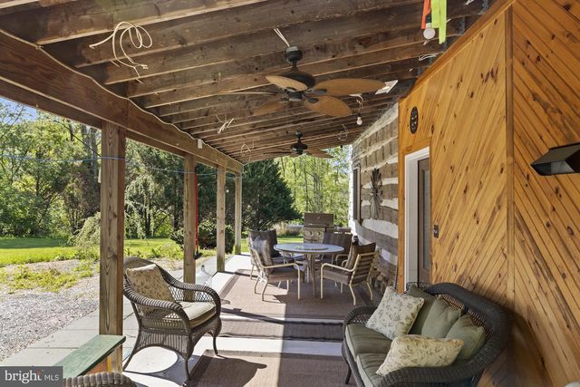 115 SPIGOT VALLEY RD, Biglerville, PA 17307