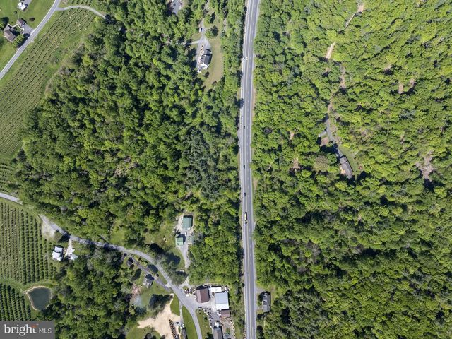 115 SPIGOT VALLEY RD, Biglerville, PA 17307