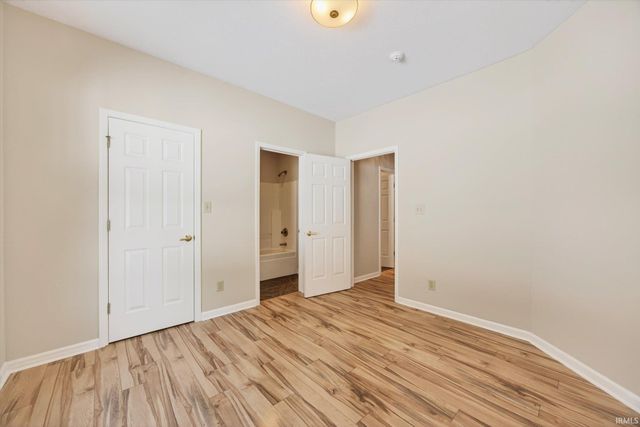 3705 E BARRINGTON Drive B101, Bloomington, IN 47408