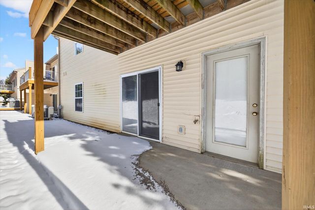 3705 E BARRINGTON Drive B101, Bloomington, IN 47408