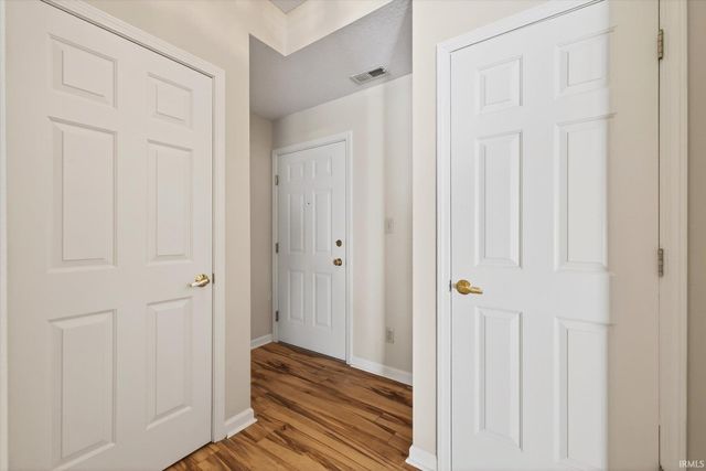 3705 E BARRINGTON Drive B101, Bloomington, IN 47408
