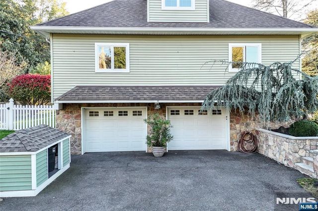 144 Romaine Road, North Haledon, NJ 07508