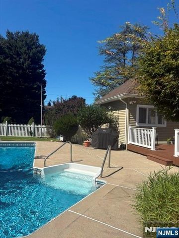 144 Romaine Road, North Haledon, NJ 07508