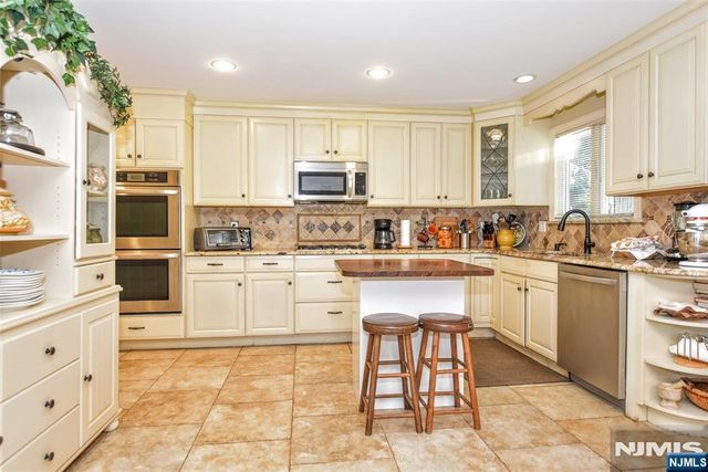 144 Romaine Road, North Haledon, NJ 07508