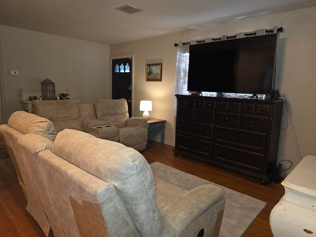 1301 Dixie, Big Spring, TX 79720