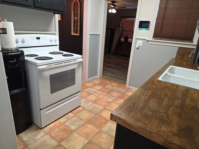 1301 Dixie, Big Spring, TX 79720