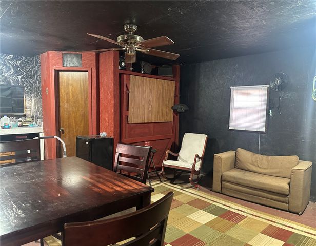 217 Buffalo Drive, Comanche, TX 76442