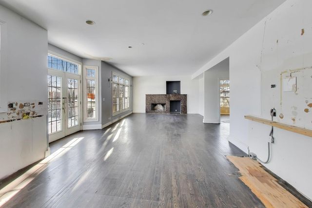 309 Ridge Road, Highland Park, IL 60035