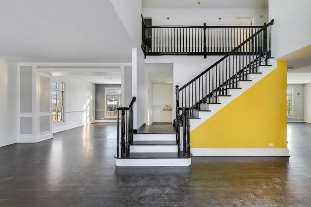 309 Ridge Road, Highland Park, IL 60035