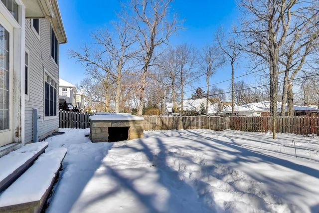 309 Ridge Road, Highland Park, IL 60035