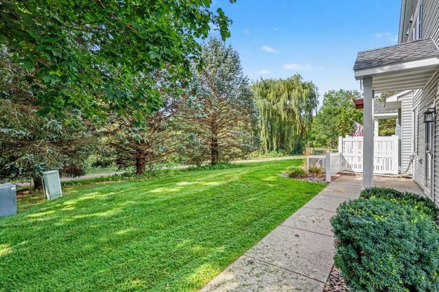 292 Tamarack Trail 808, Farmington, MN 55024