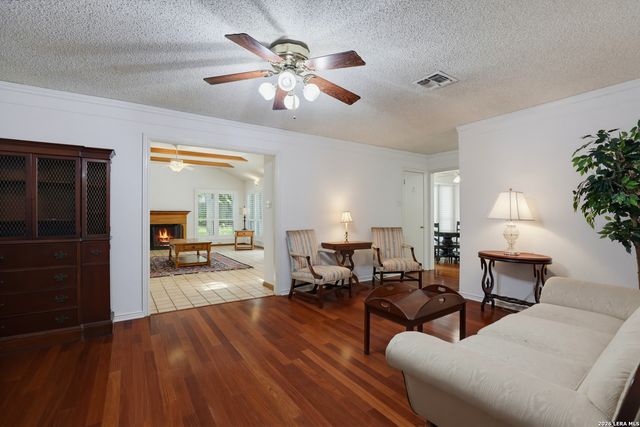 12831 Castle George, San Antonio, TX 78230