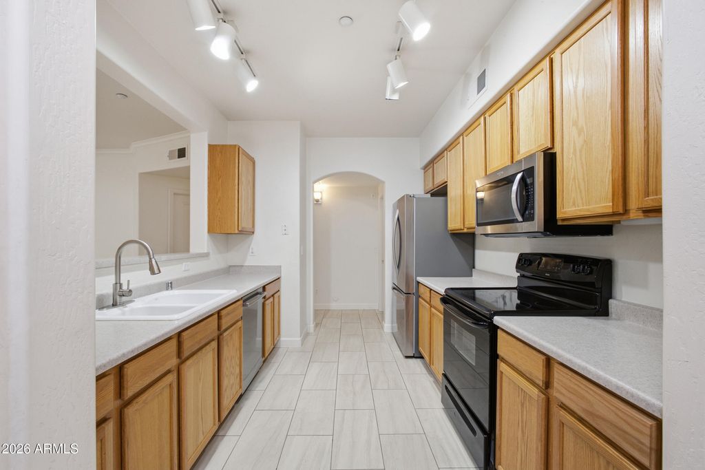 955 E KNOX Road 149, Chandler, AZ 85225 — photo 2
