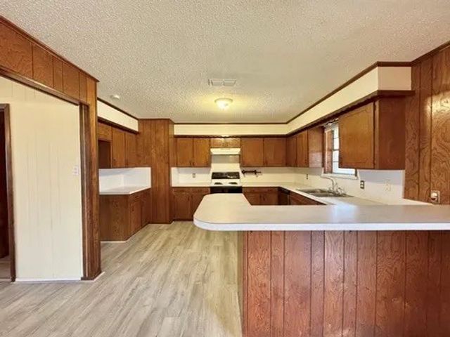 605 Tool Drive, Tool, TX 75143