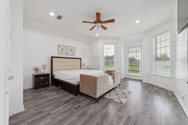 1513 County Road 149, Alvin, TX 77511