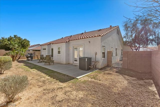 2120 Meadow Green Avenue, North Las Vegas, NV 89031