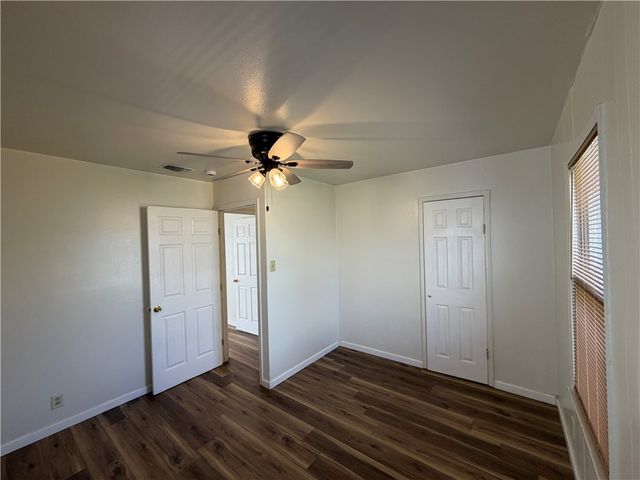 2106 Harvard St, Corpus Christi, TX 78416