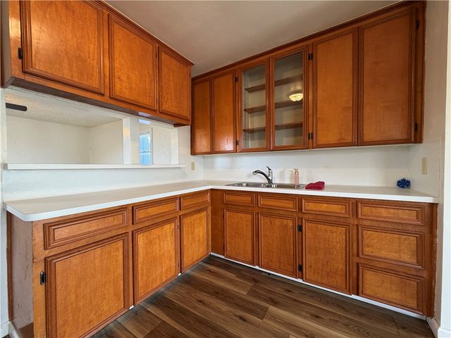 2106 Harvard St, Corpus Christi, TX 78416