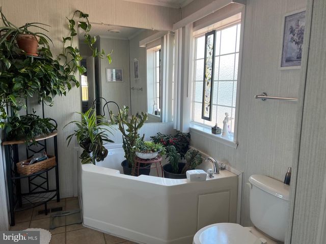 42 QUEEN ELEANOR DR, Elkton, MD 21921