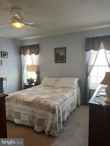 42 QUEEN ELEANOR DR, Elkton, MD 21921