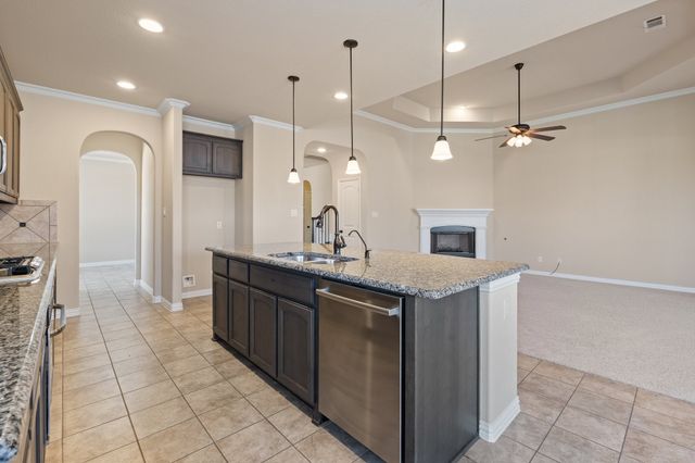 7257 Laguna Del Campo Trail, Fort Worth, TX 76131
