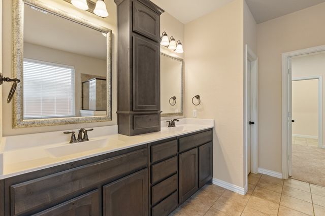 7257 Laguna Del Campo Trail, Fort Worth, TX 76131