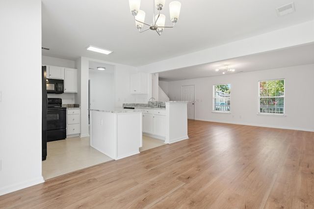 140 Blue Jasmine Lane, Summerville, SC 29483