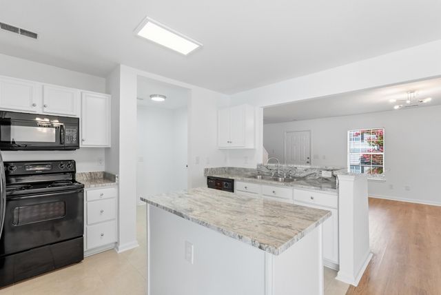 140 Blue Jasmine Lane, Summerville, SC 29483